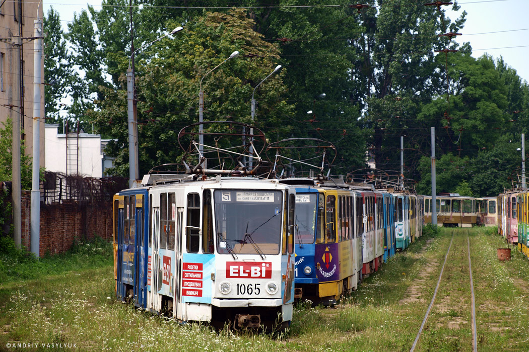 Lviv, Tatra KT4SU # 1065; Lviv, Tatra KT4SU # 1091