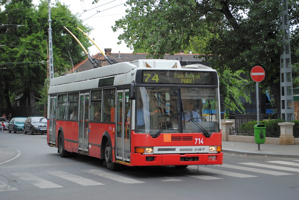 Будапешт, Ikarus 412.81 № 714