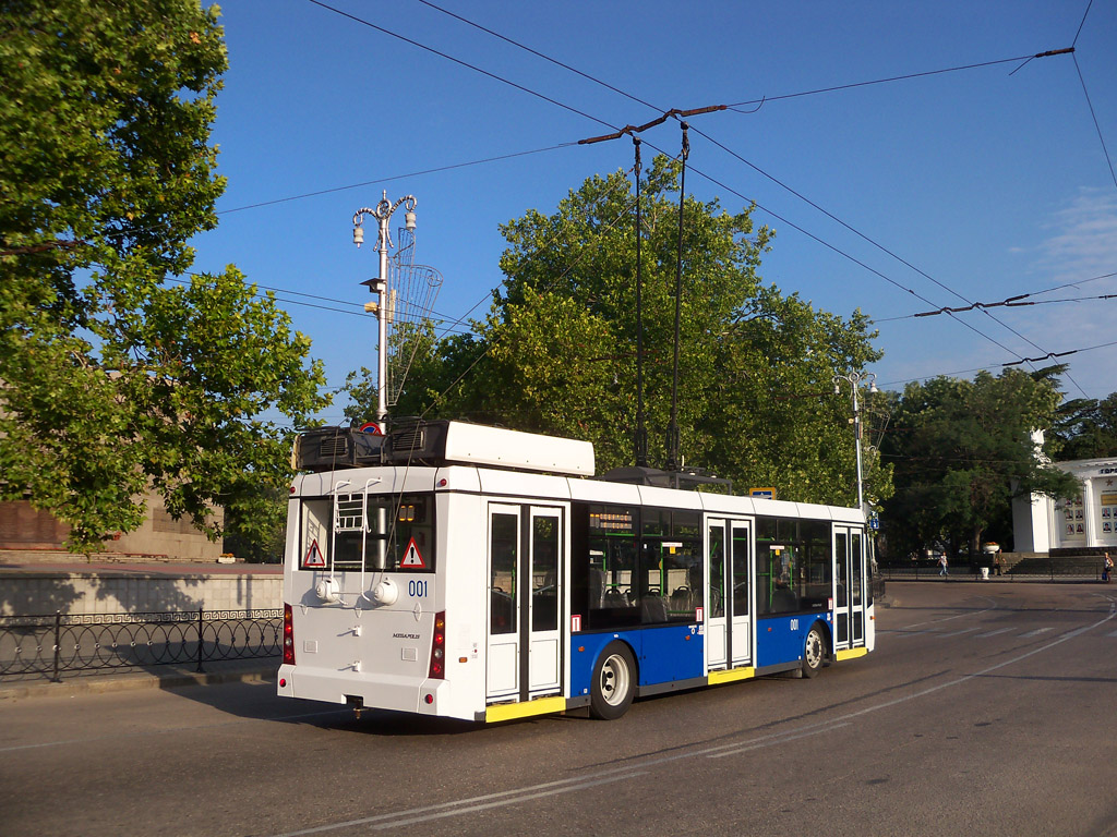 Севастополь, ЮМЗ-5265 «Мегаполис» № 001; Севастополь — Выставка троллейбусов для Севастополя (26.07.2011)