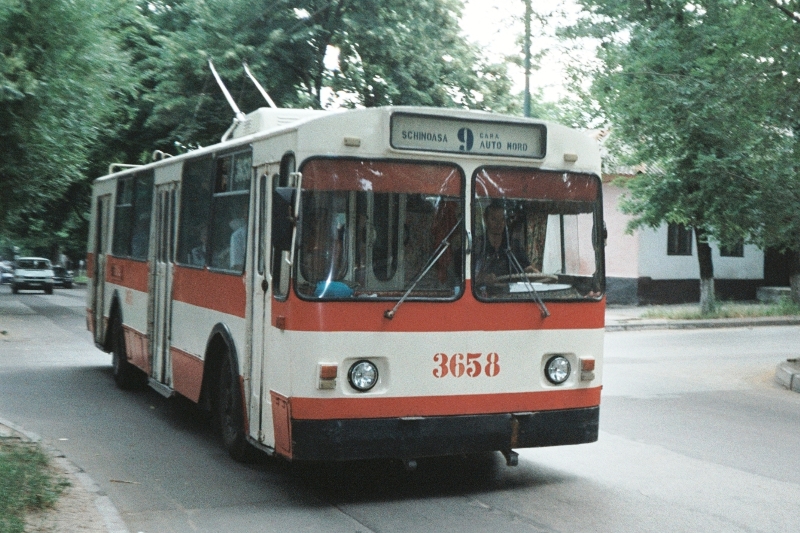 Кишинёв, ЗиУ-682В № 3658