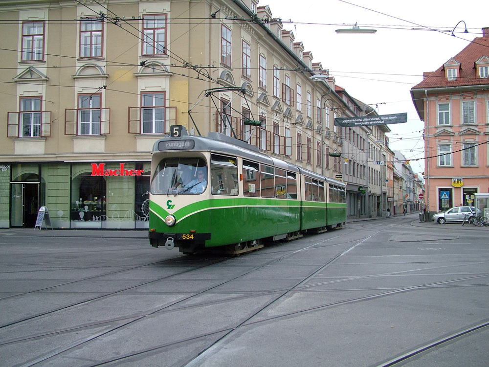 Graz, Duewag GT8 № 534