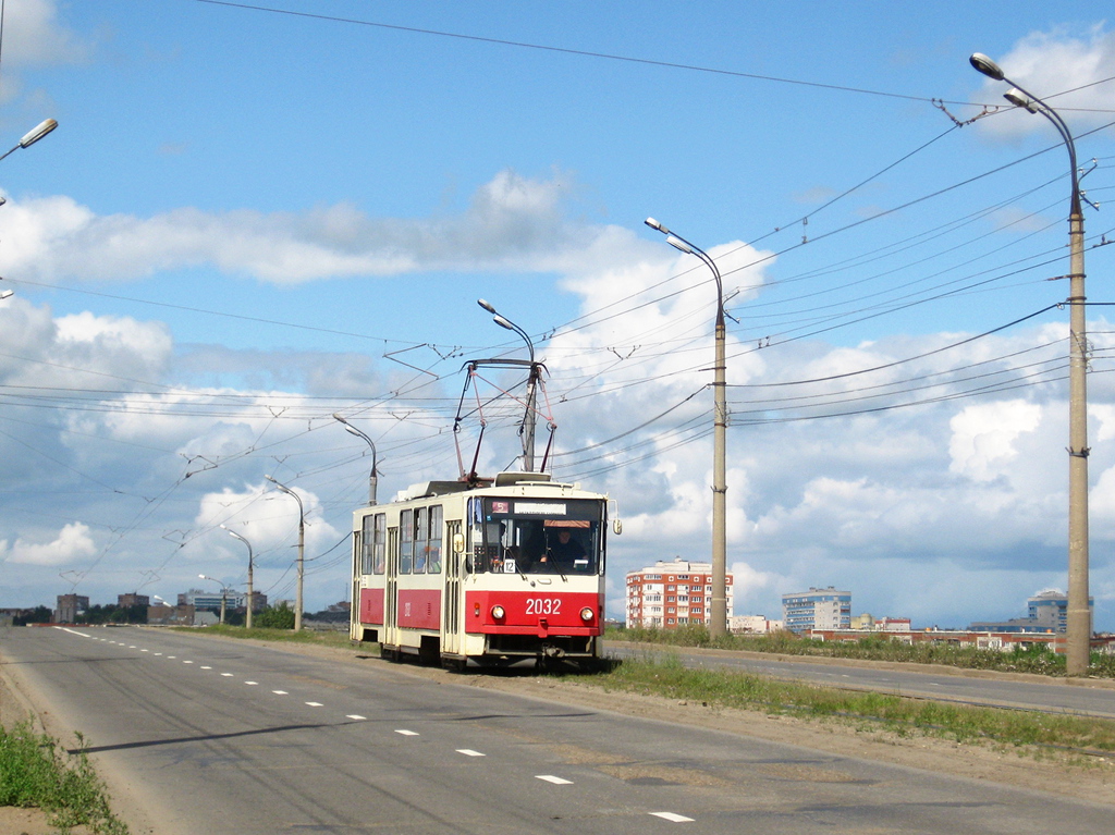 Ijevsk, Tatra T6B5SU N°. 2032