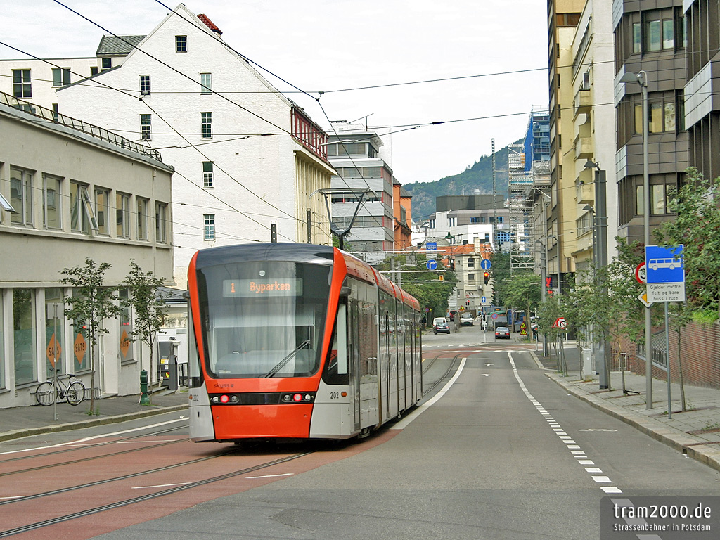 Bergen, Stadler Variobahn Nr 202