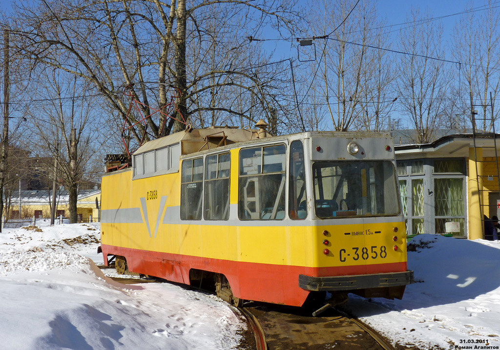 St Petersburg, LM-68M nr. С-3858