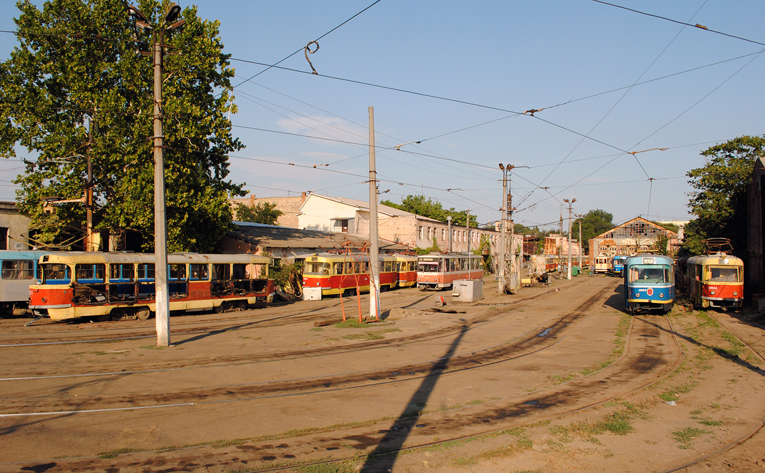 Odessa, Tatra T3SU (2-door) Nr 3153; Odessa, Tatra T3R.P Nr 4003; Odessa, Tatra T3SU Nr 4024; Odessa — Tramway Depot #1 & ORZET