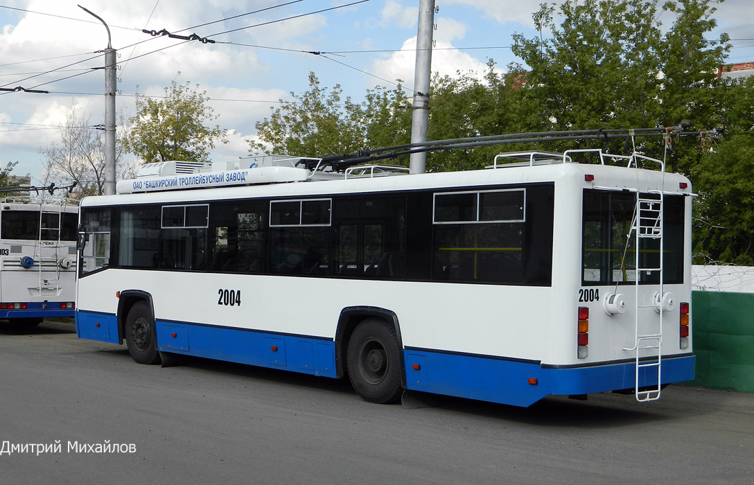 Ufa, BTZ-52767A № 2004