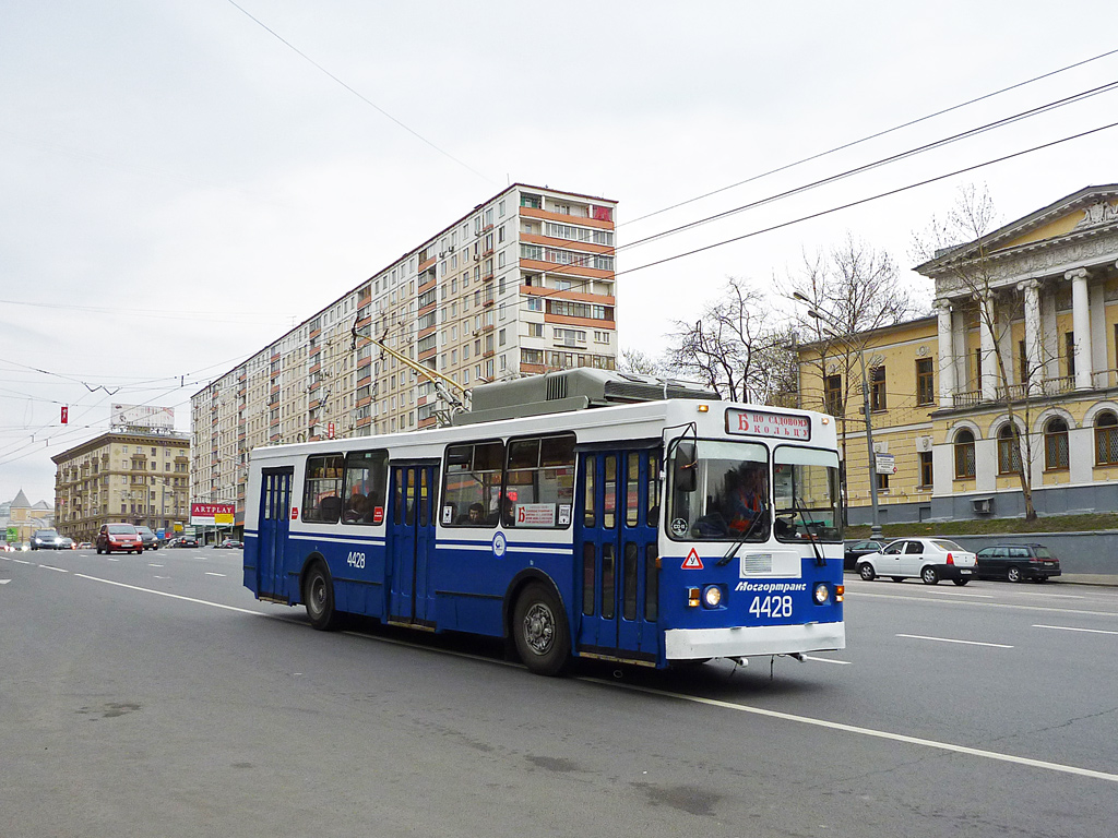 Москва, ЗиУ-682ГМ1 (с широкой передней дверью) № 4428
