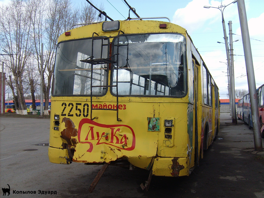 Novosibirsk, ZiU-682V-012 [V0A] č. 2250