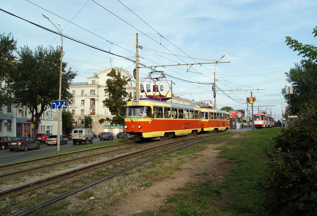 Yekaterinburg, Tatra T3SU č. 137