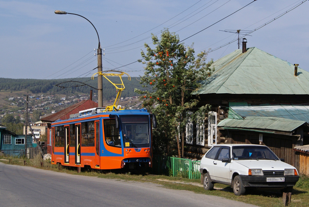 Пермь, 71-623-00 № 552; Усть-Катав — Новые вагоны