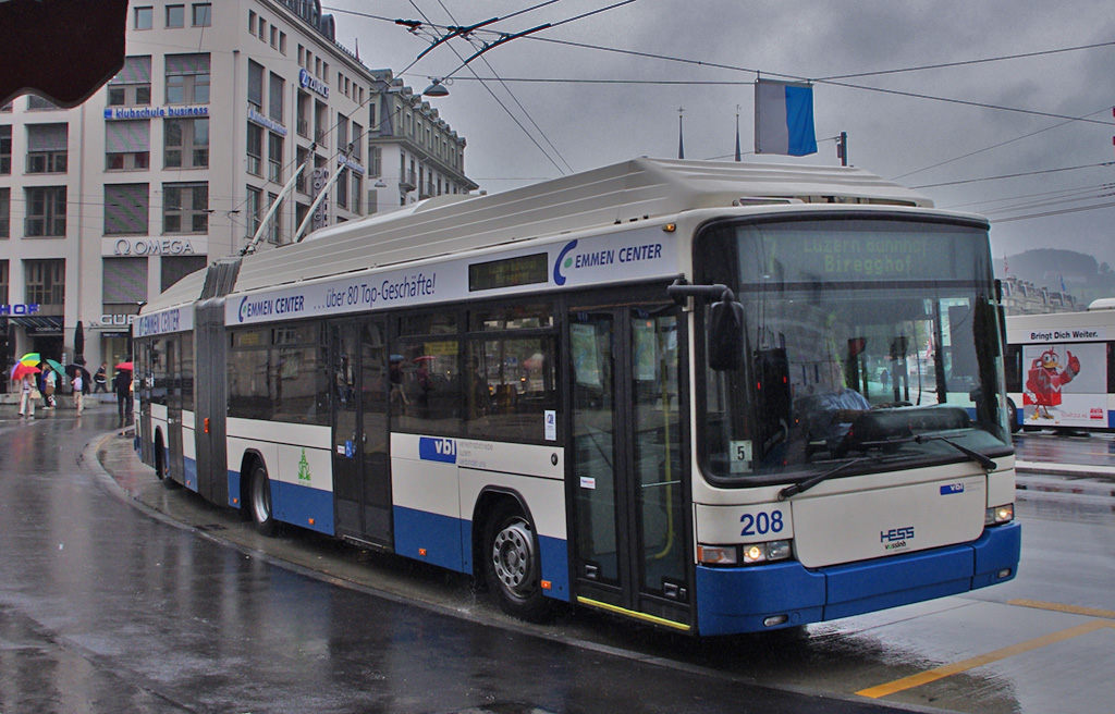 Люцерн, Hess SwissTrolley 3 (BGT-N2C) № 208