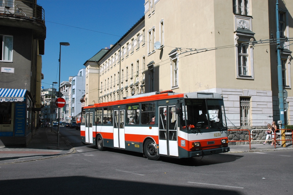 Братислава, Škoda 14Tr08/6 № 6238