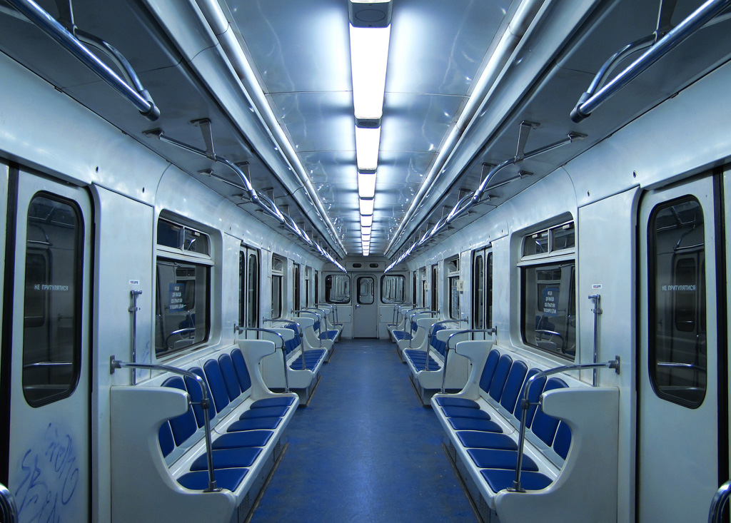 Kijów — Metro — Vehicles — Types 81-717/714 and modifications