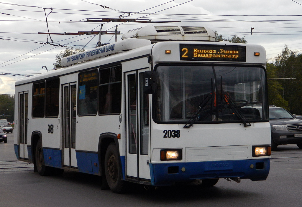 Ufa, BTZ-52761T № 2038