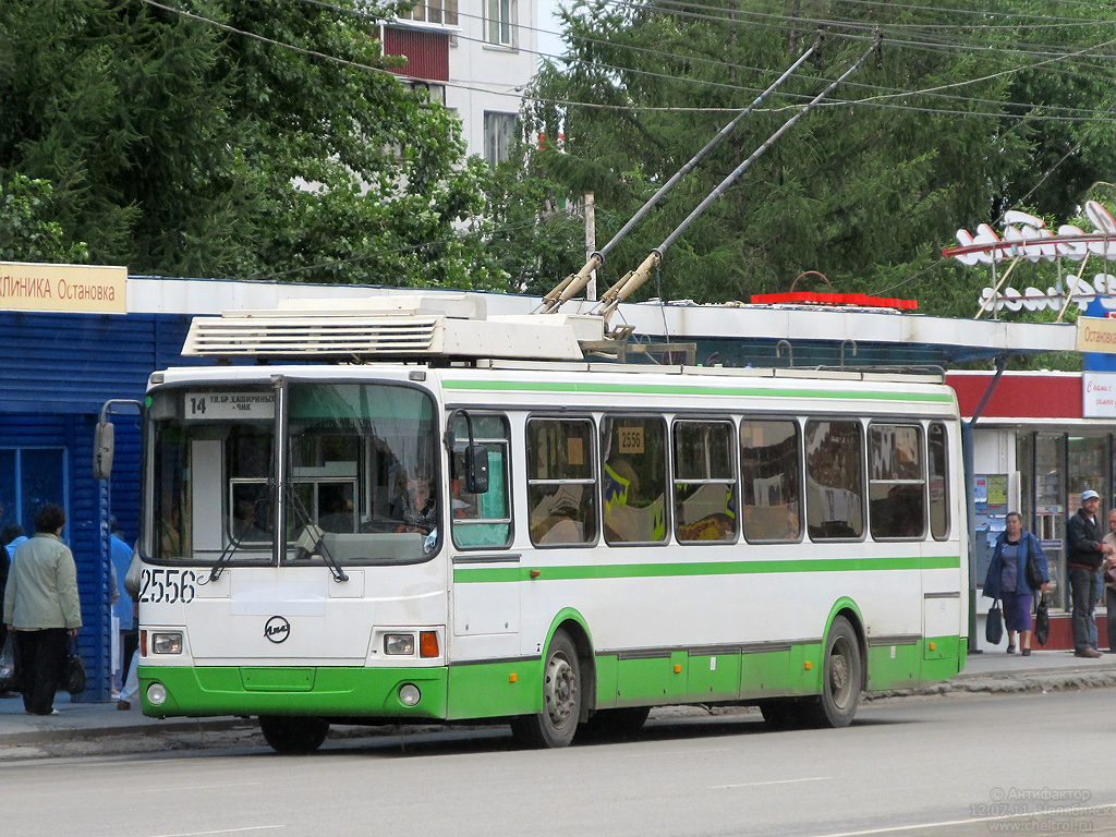 Tšeljabinsk, LiAZ-5280 (VZTM) № 2556