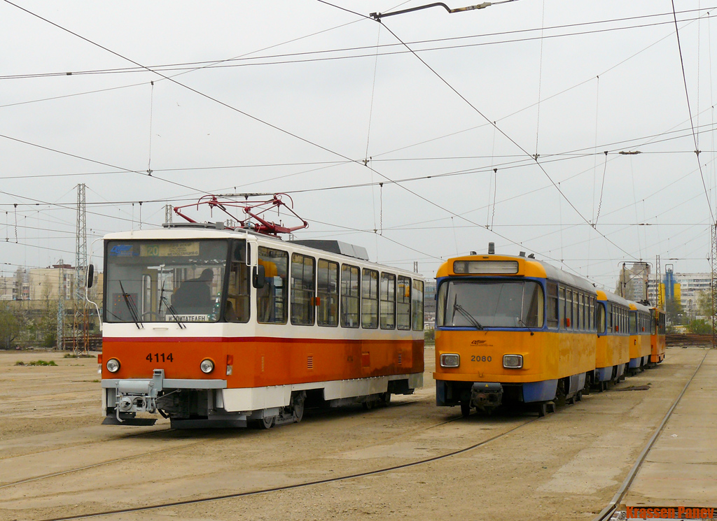 София, Tatra T6B5B № 4114; София, Tatra T4D-M2 № 4080; София — Доставка и разтоварване на Т4D-M2 от Лайпциг — 12.04.2010 г.; София — Трамвайное депо: [4] Искър