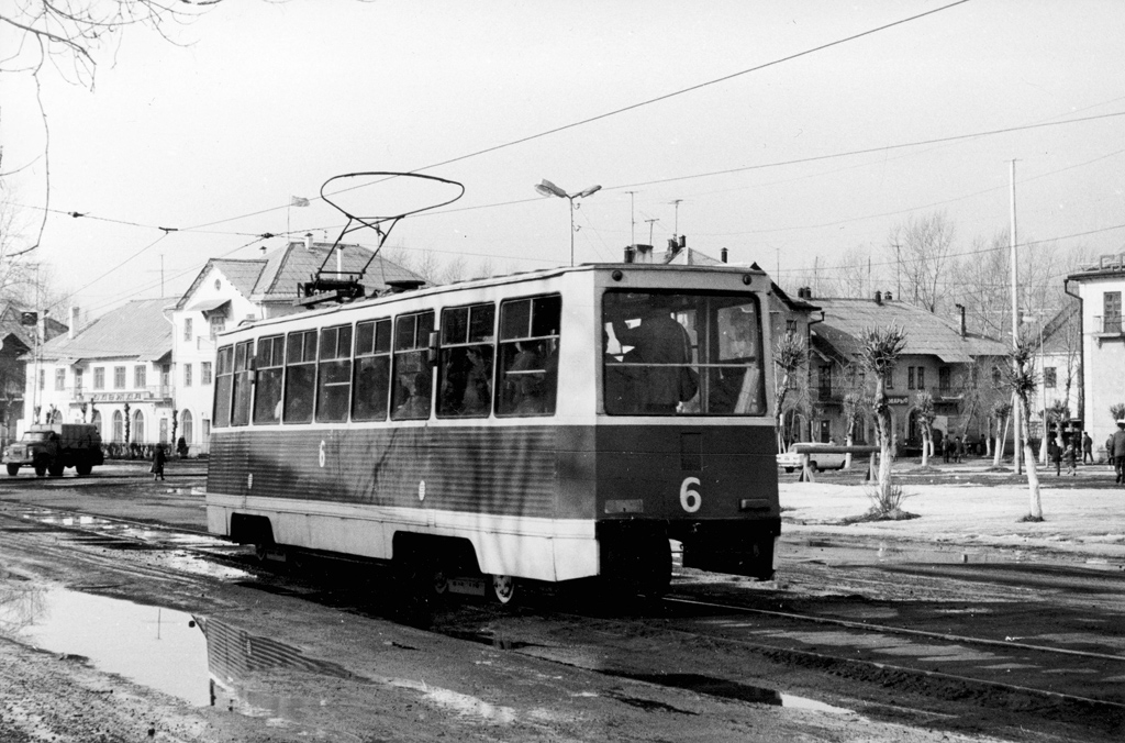 Volchansk, 71-605 (KTM-5M3) č. 6; Volchansk — Old photos