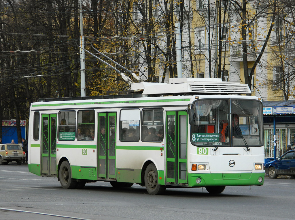 Yaroslavl, LiAZ-5280 (VZTM) č. 90