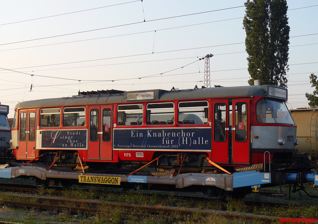 София, Tatra T4DC № 1175; София — Доставка и разтоварване на T4D-C от Хале — юли 2011 г.