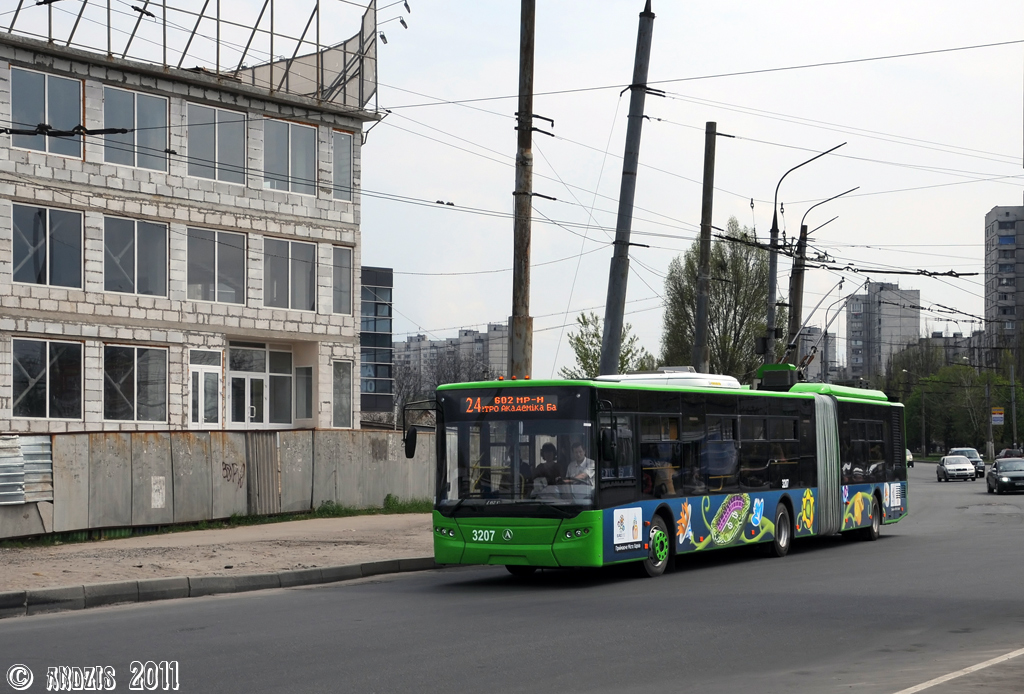 Kharkiv, LAZ E301D1 № 3207