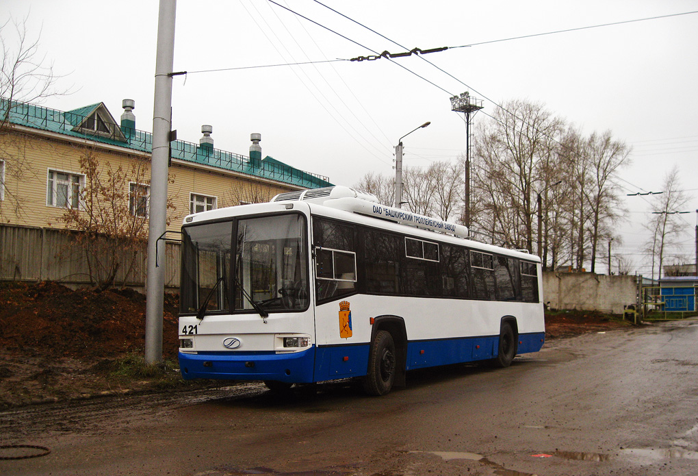 Kirov, BTZ-52767R № 421