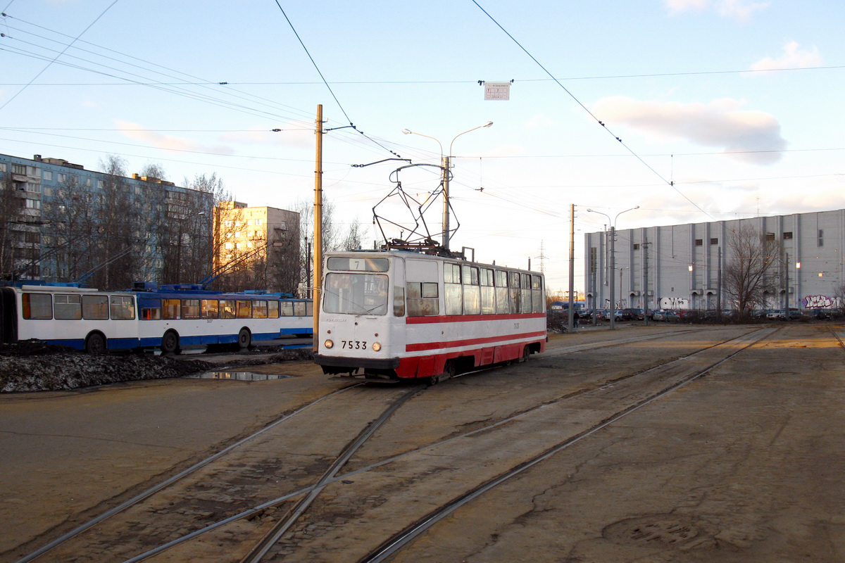 Санкт-Петербург, ЛМ-68М № 7533