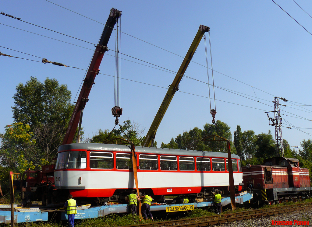 Sofia, Tatra B4DC nr. 210; Sofia — Delivery and unloading of T4D-C in Sofia — July 2011