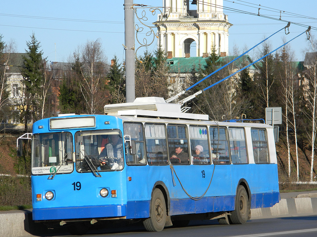 Rybinsk, VMZ-170 č. 19