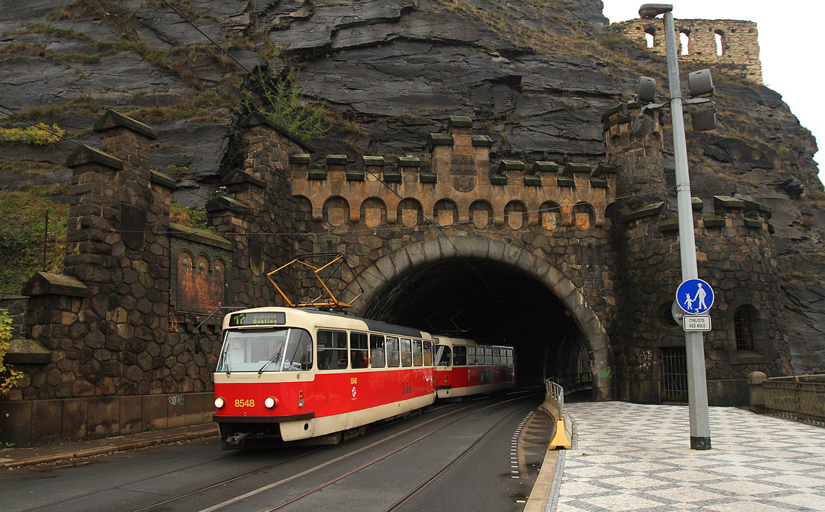 Прага, Tatra T3R.P № 8548