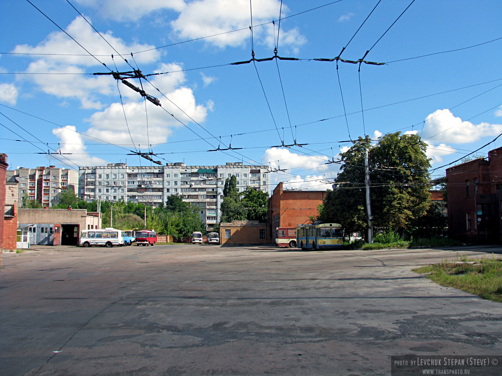 Tchernihiv — Trolleybus depot infrastructure