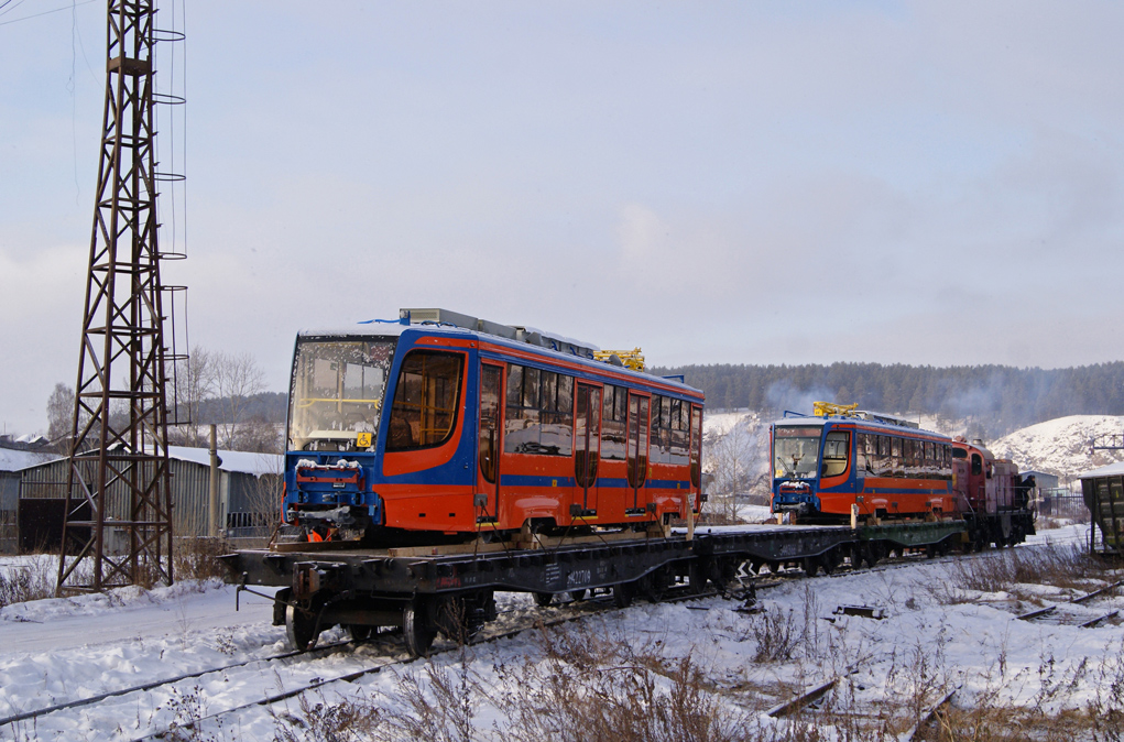 Perm, 71-623-00 Nr. 582; Perm, 71-623-00 Nr. 586; Ust-Kataw — New cars