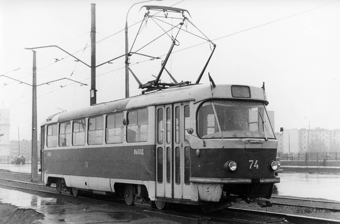 Волжскі, Tatra T3SU (двухдверная) № 74