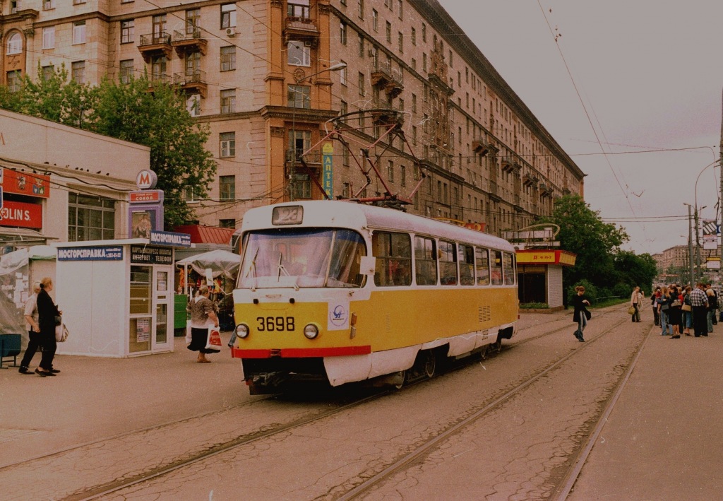 Москва, Tatra T3SU № 3698