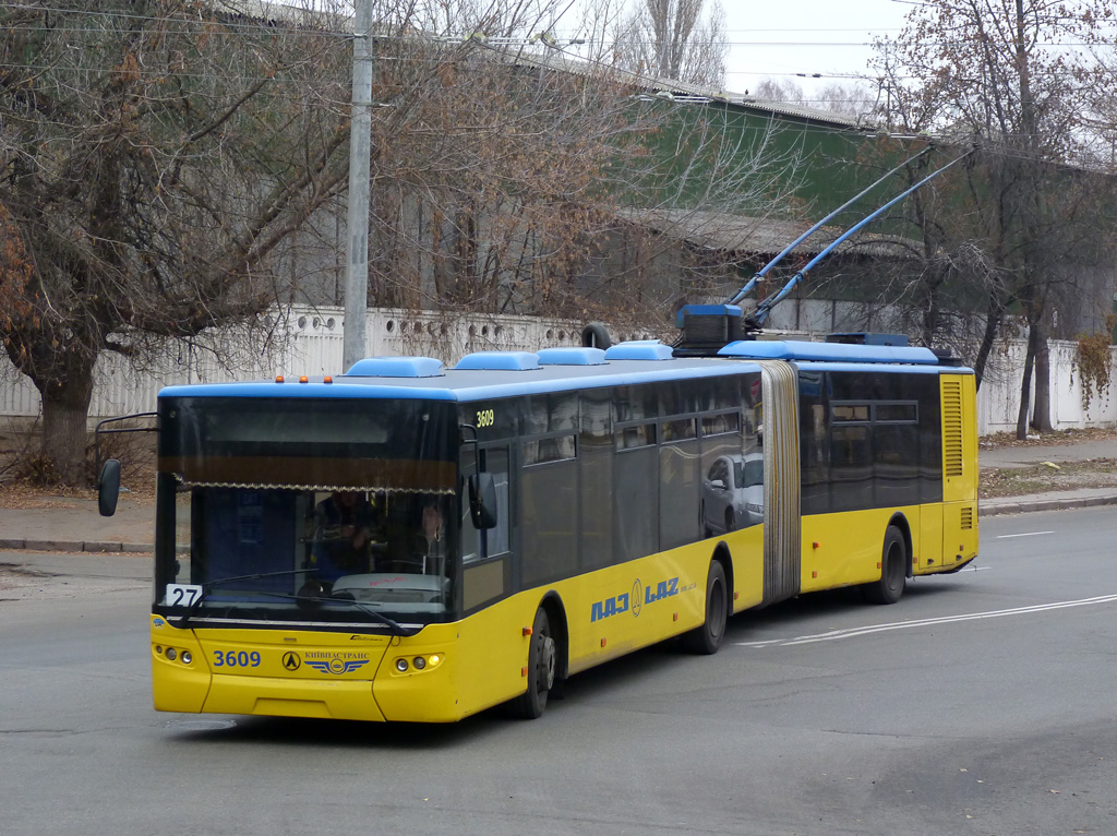 Kyjev, LAZ E301D1 č. 3609