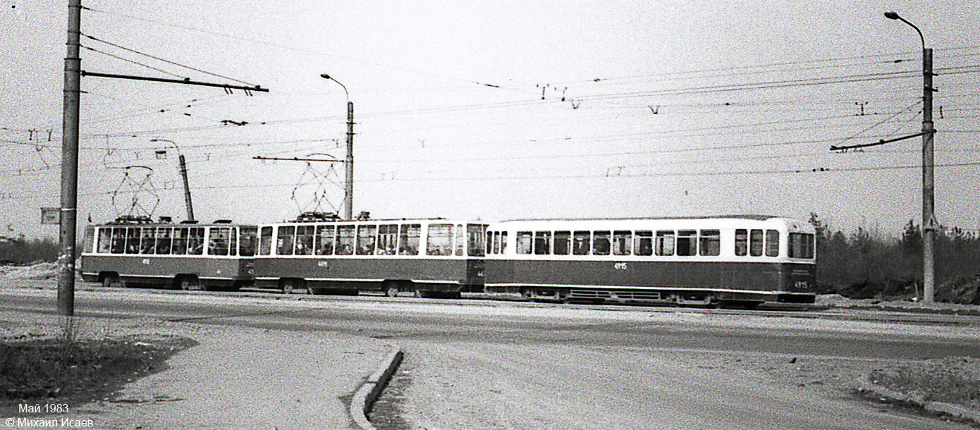 Sanktpēterburga, LM-68M № 4512; Sanktpēterburga, LM-68M № 4418; Sanktpēterburga, LP-49M № 4915