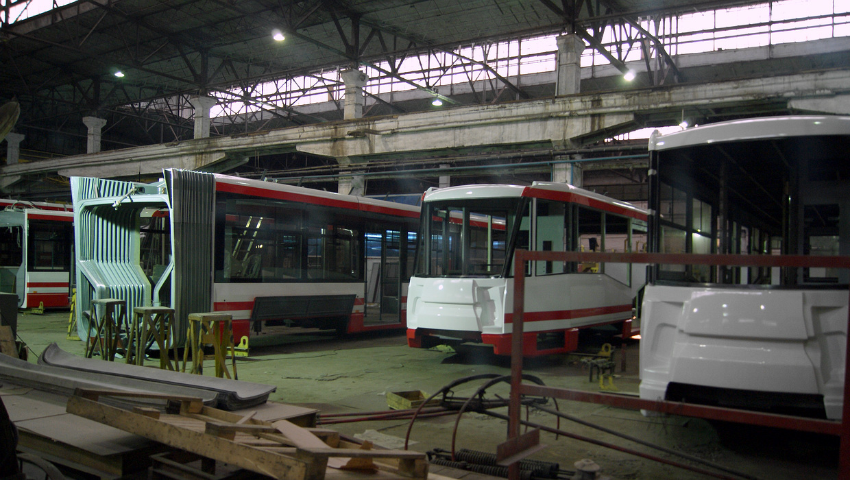 Szentpétervár — New PTMZ trams