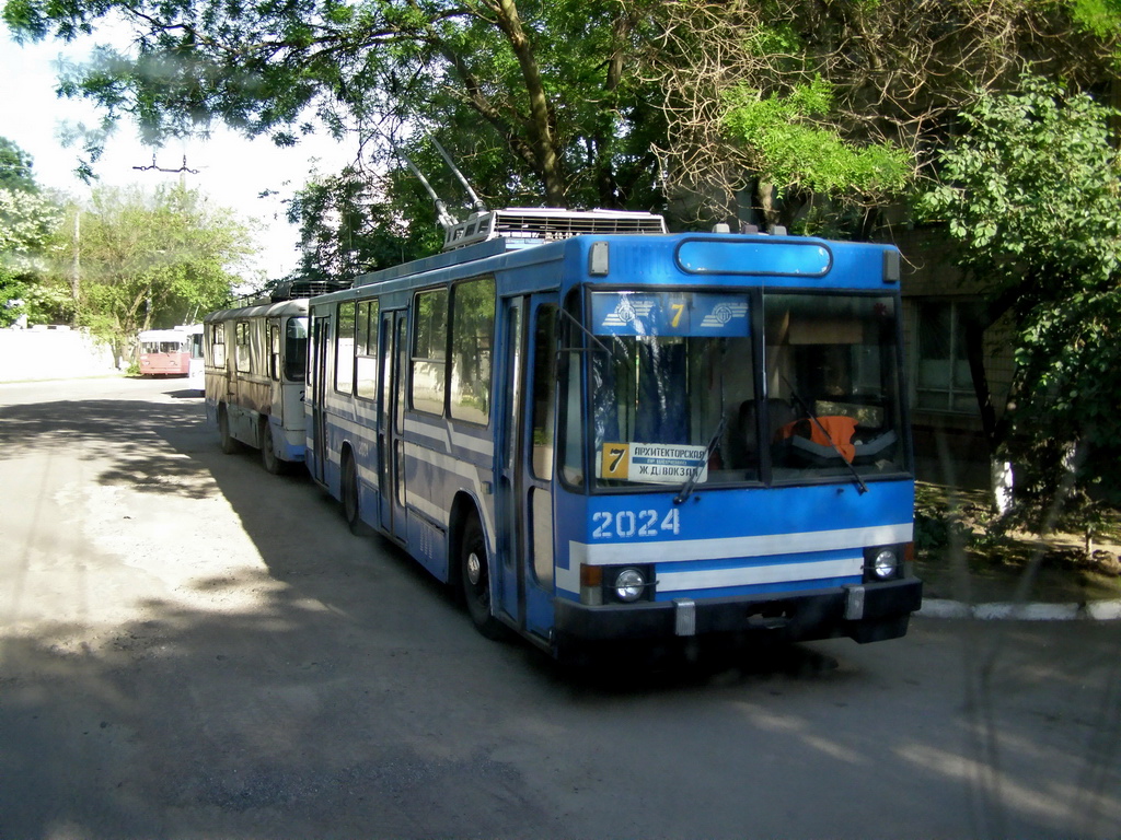 Odessa, YMZ T1R (Т2P) № 2024