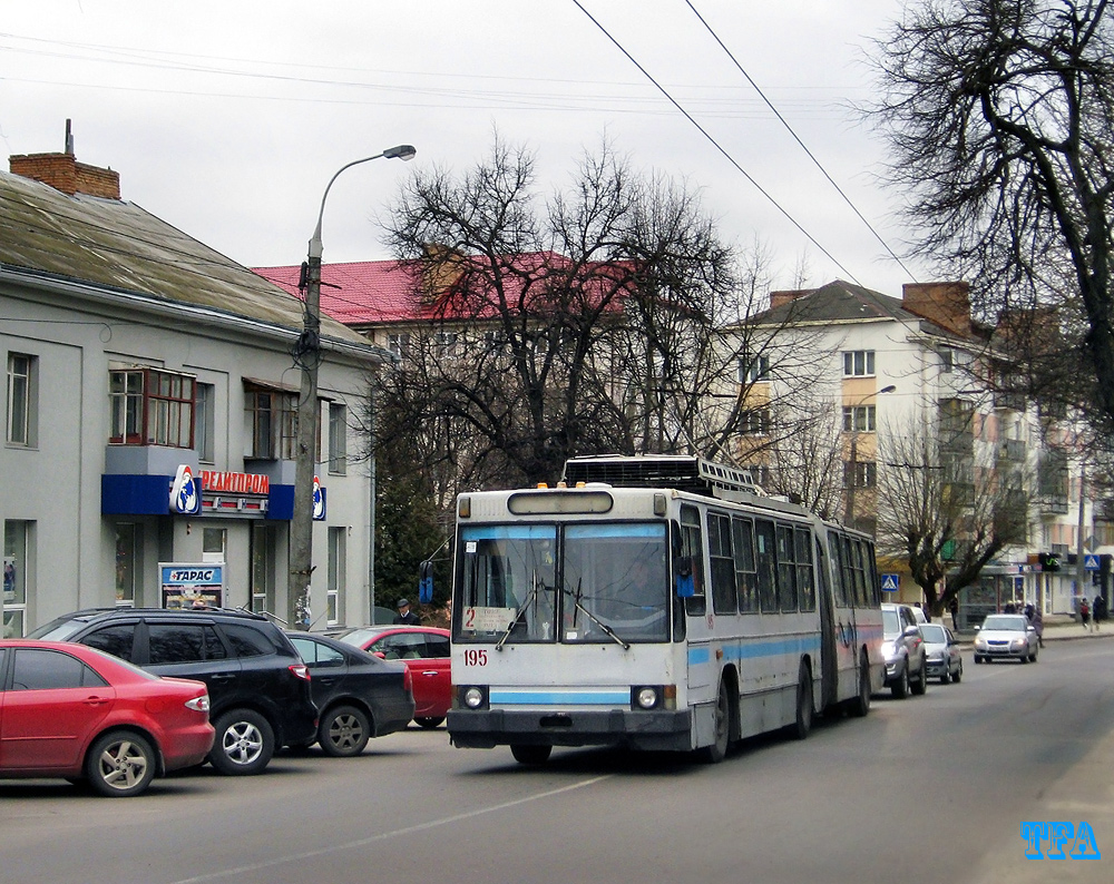 Lutsk, YMZ T1 № 195