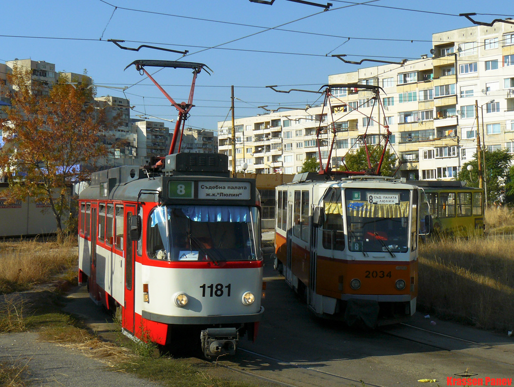 Sofia, Tatra T4DC N°. 1181; Sofia, Tatra T6A2B N°. 2034