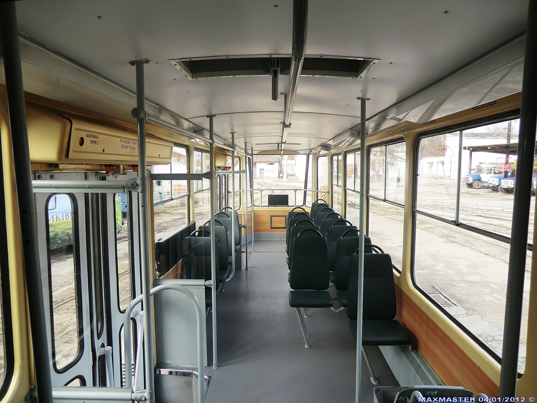 Eupatoria, Tatra KT4SU Nr 030