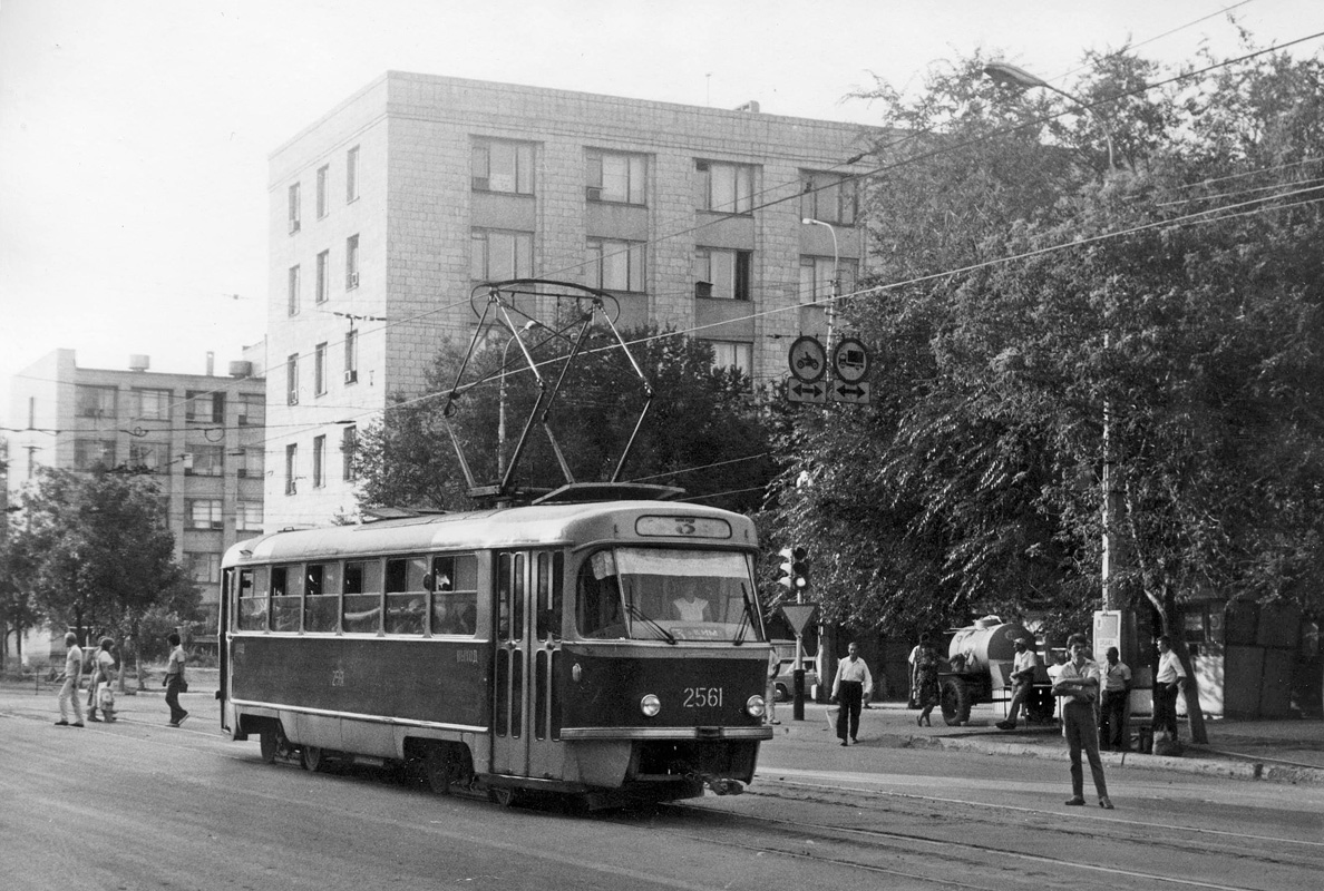 Волгоград, Tatra T3SU (двухдверная) № 2561