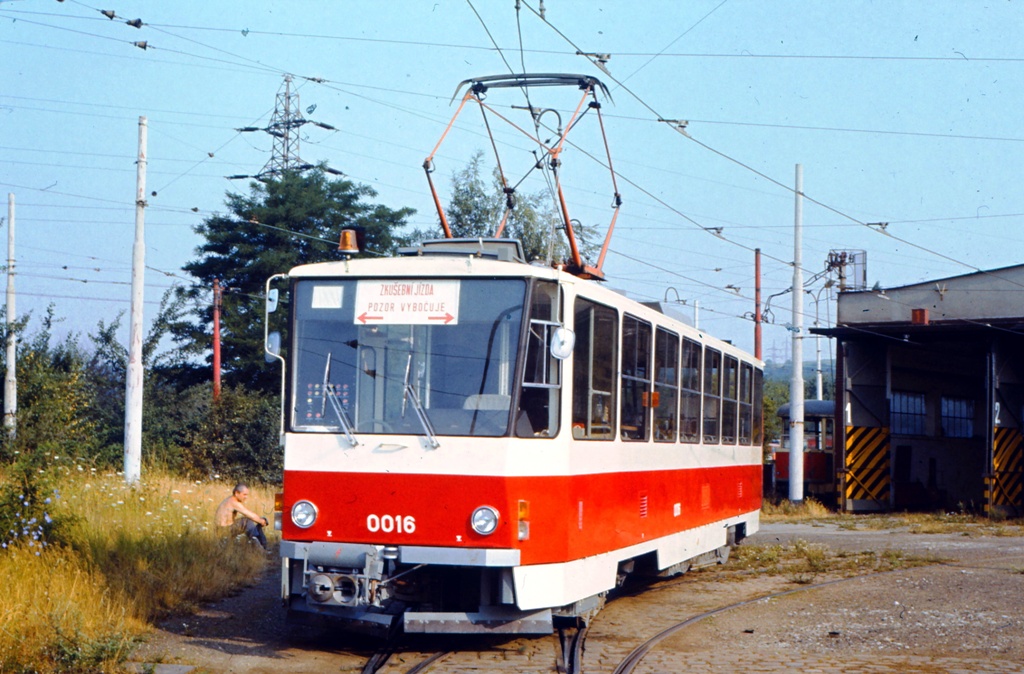 Прага, Tatra T6B5SU № 0016