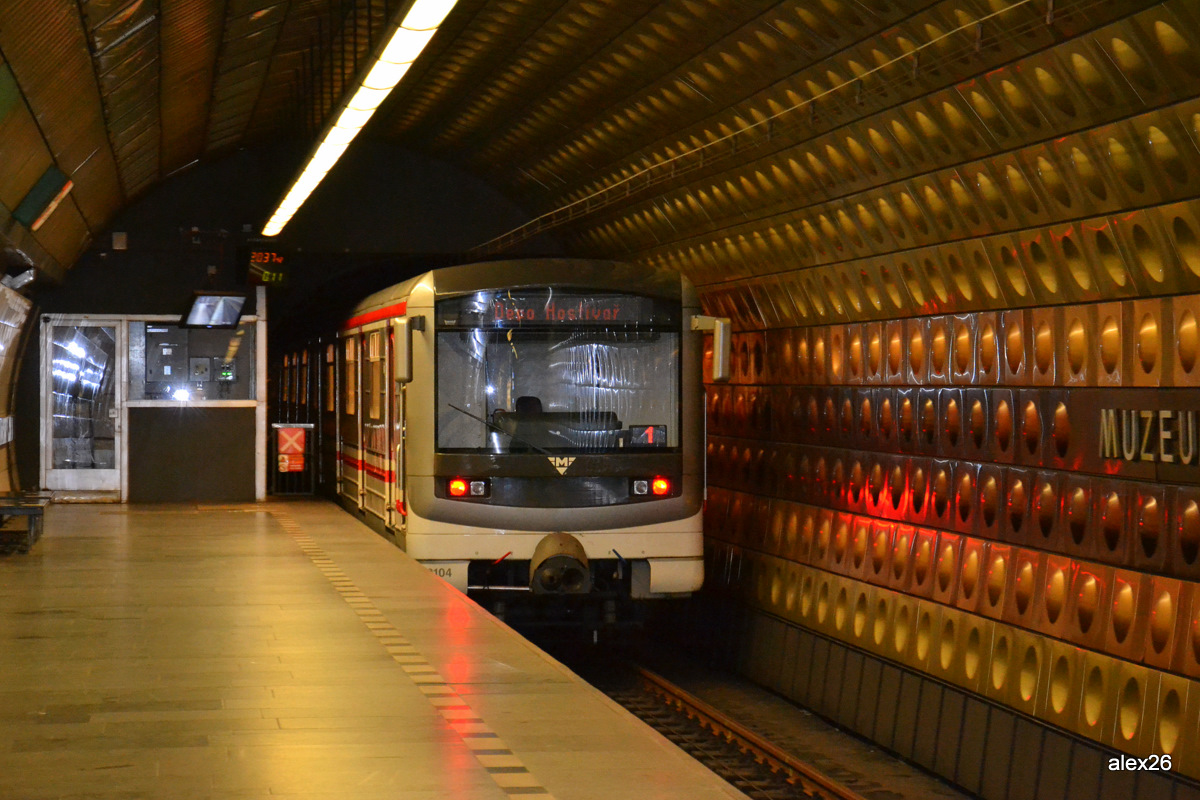Praha, 2Mt (81-71M) # 3104; Praha — Metro: Line A
