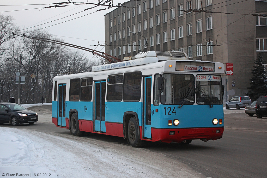 Tver, BTZ-5276-04 № 124; Tver — Trolleybus lines: Central district