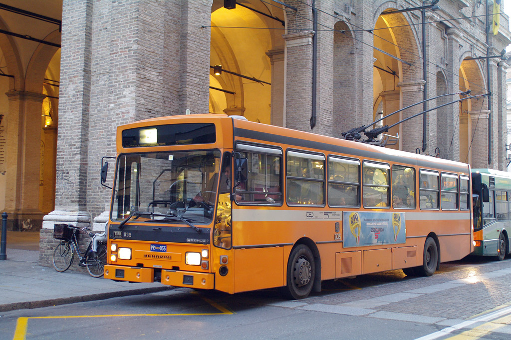Parma, Menarini Monocar F201/2 LU-TIBB № 035