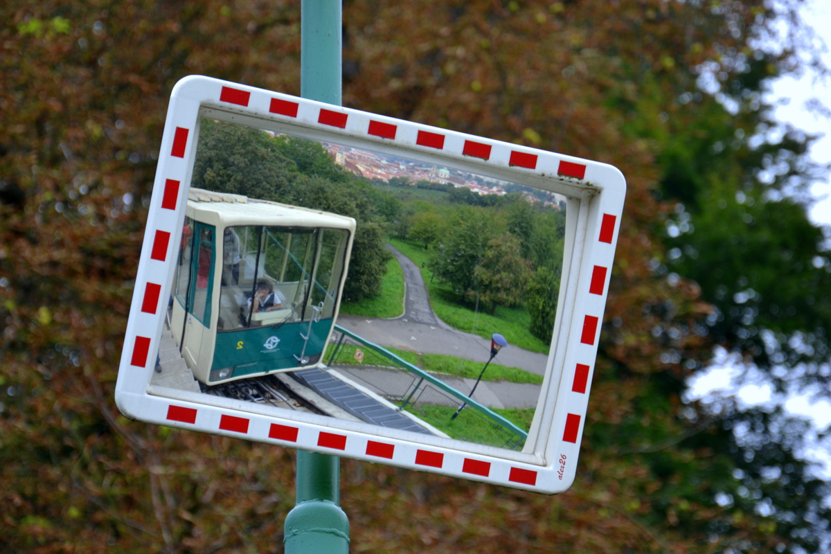 Prága — Funicular Újezd-Petřín (1891-1914, 1932-1965, 1985-)