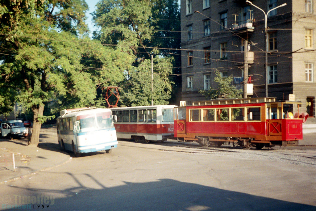 Dnipras, 2-axle motor car № 002