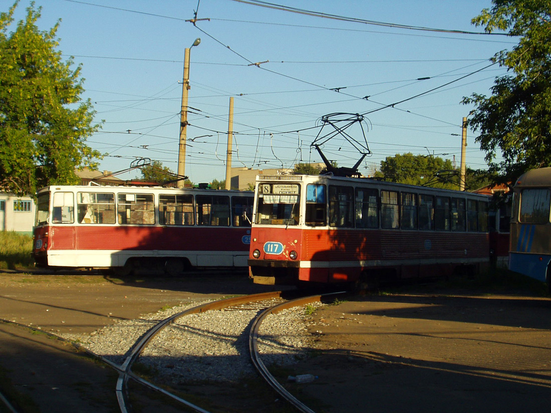 Omsk, 71-605 (KTM-5M3) № 117; Omsk, 71-605A № 29; Omsk — Tram depot # 1