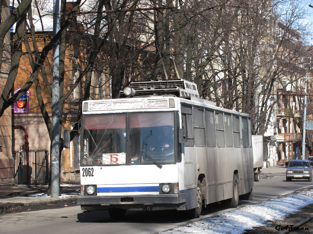 Dnipro, YMZ T1R (Т2P) Nr. 2062
