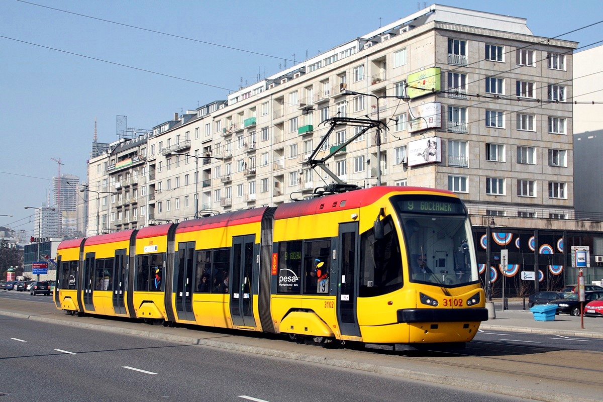 Varsó, PESA Tramicus 120N — 3102